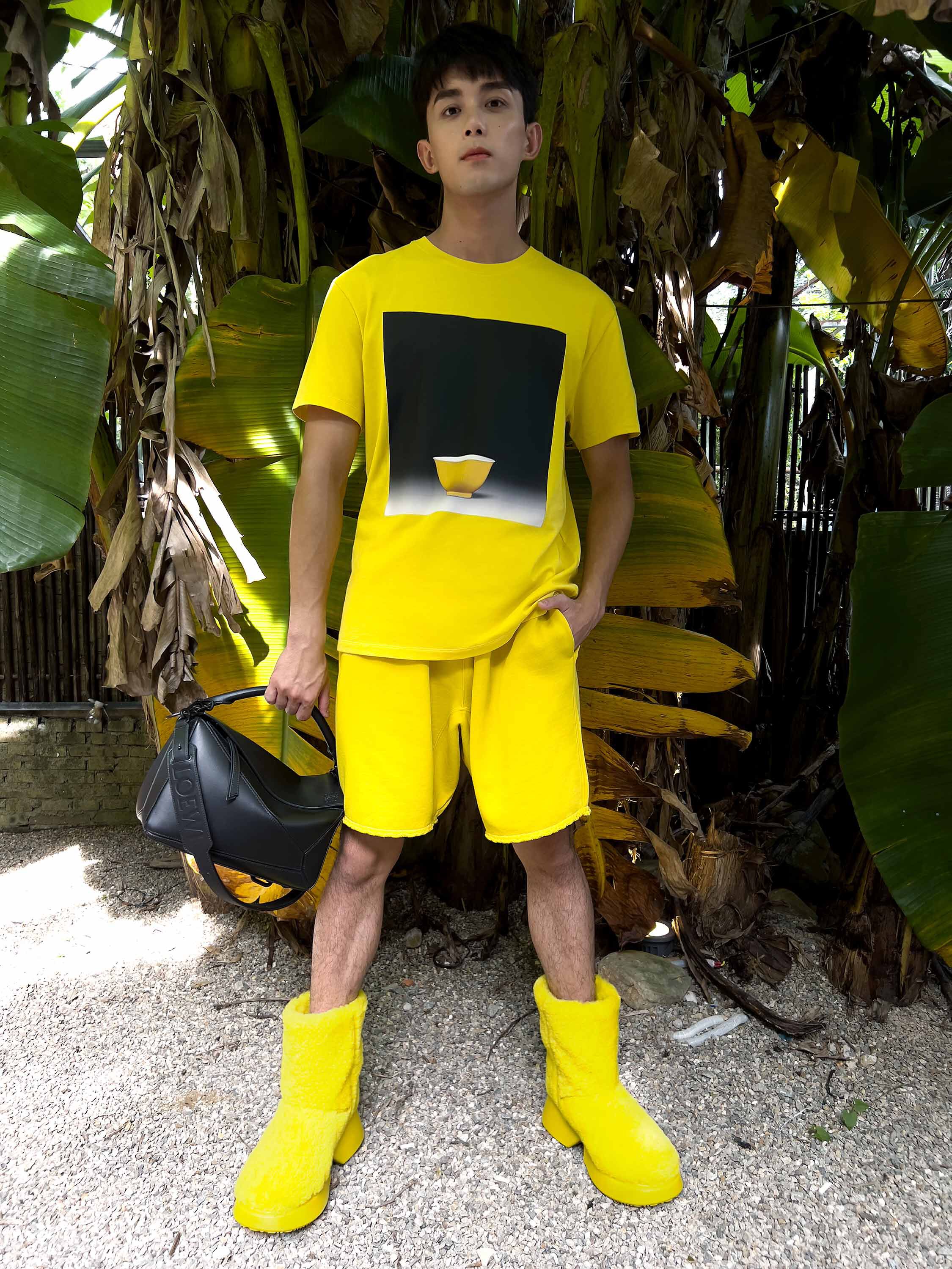 Precollection Spring Summer 2023 Campaign · LOEWE